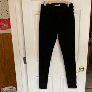 Levi’s 720 Black High-Waisted Skinny Jeans